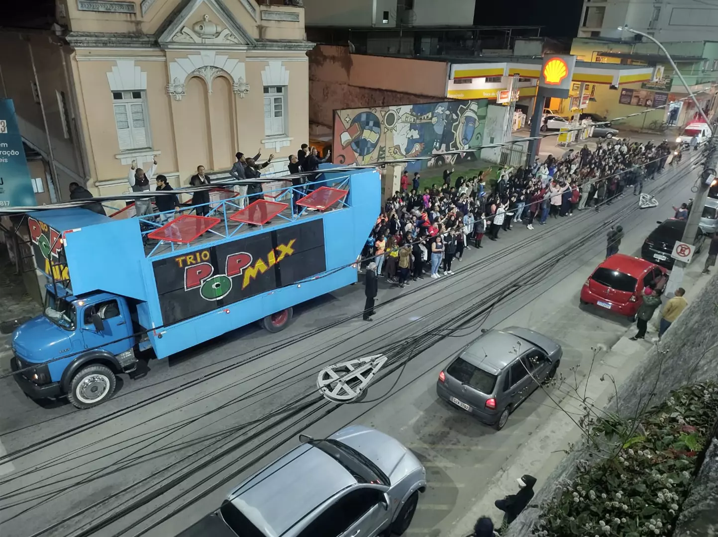 Marcha para Jesus acontece neste sábado com show de Elaine de Jesus em Santos Dumont